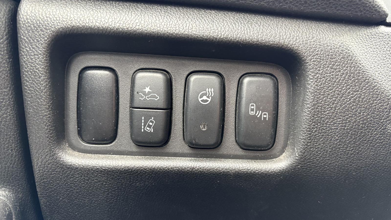 2022 Mitsubishi RVR - Image 19