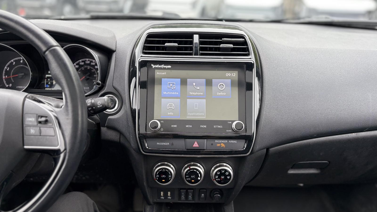 2022 Mitsubishi RVR - Image 22