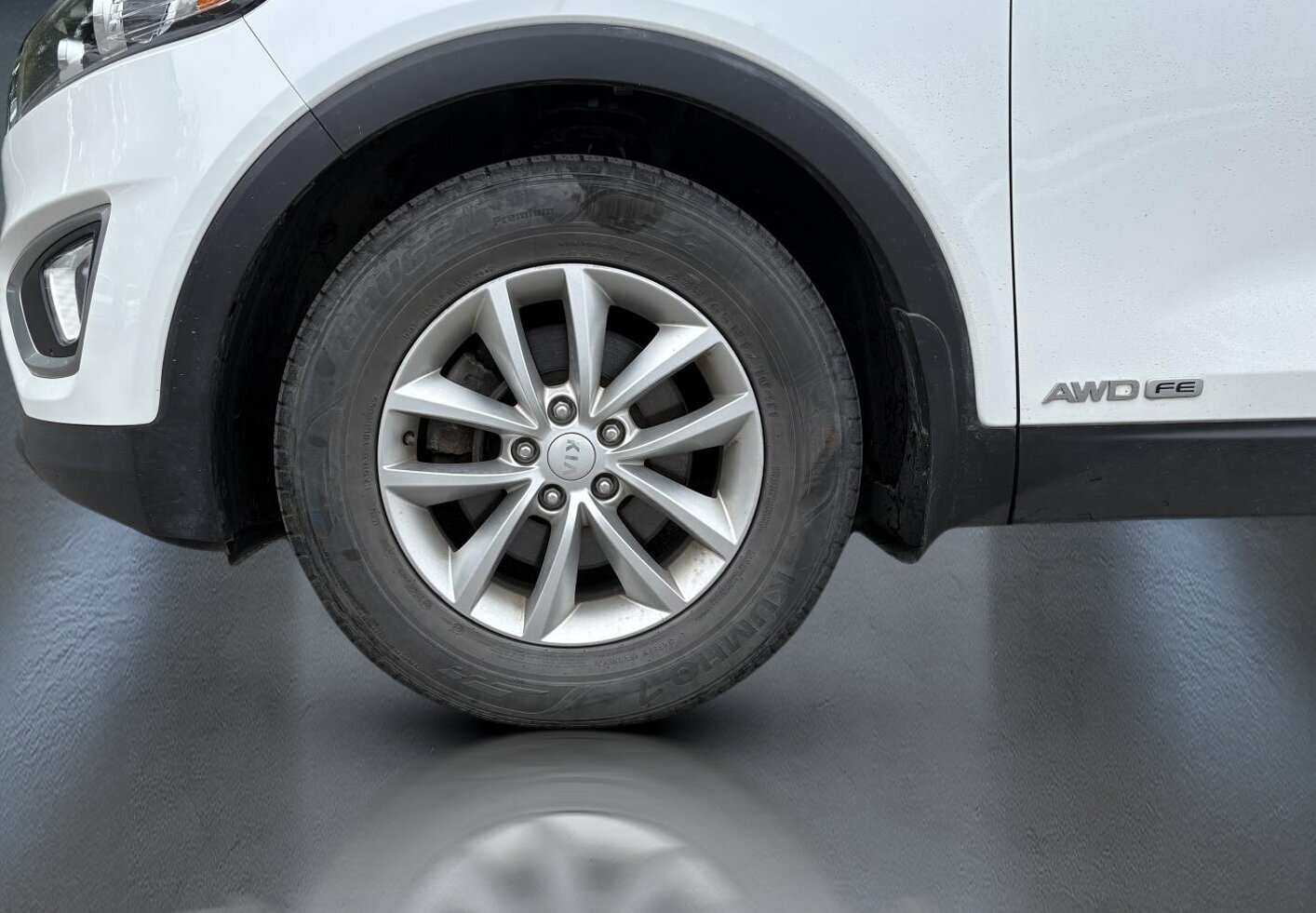 2017 Kia Sorento - Image 5