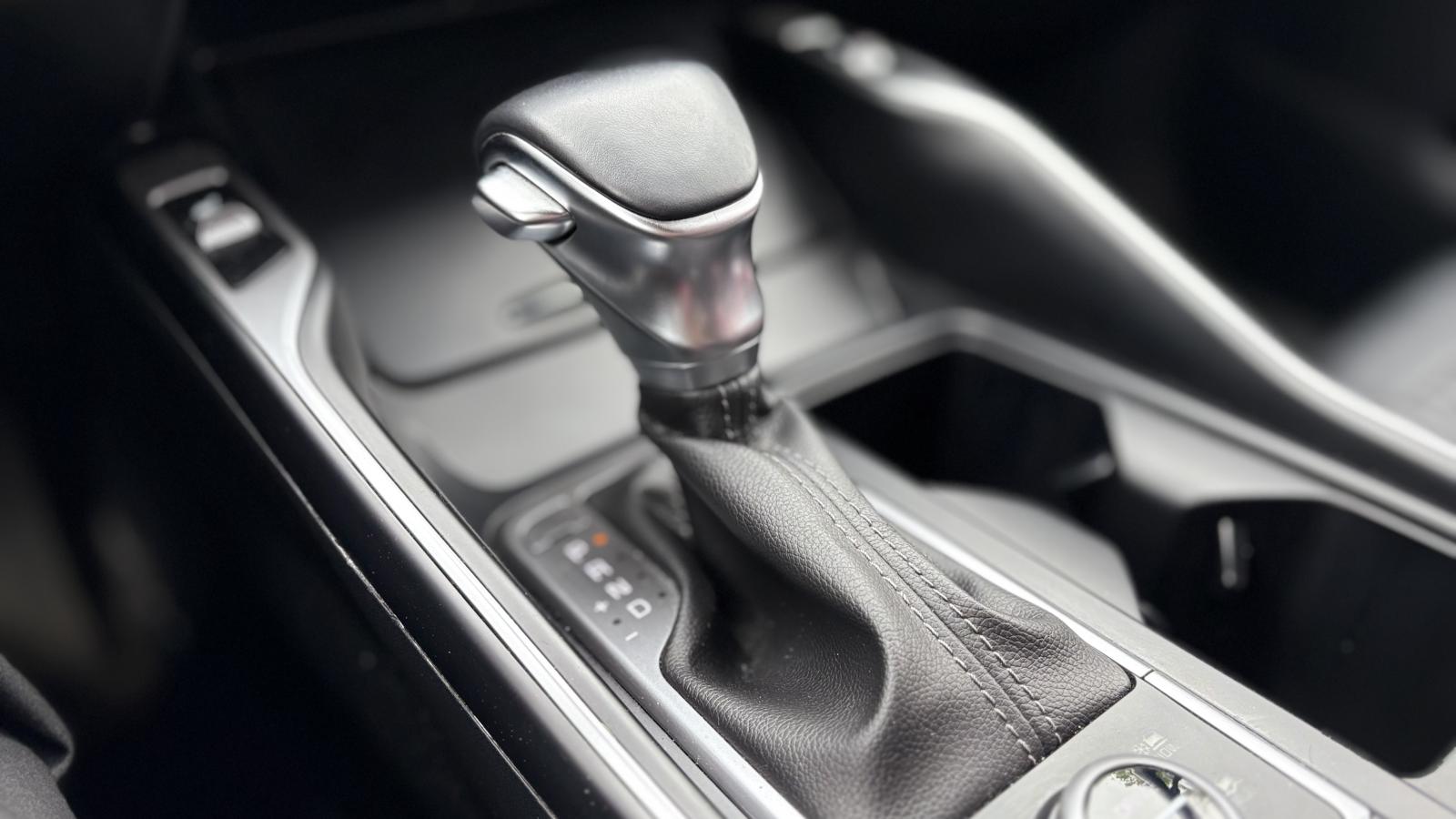 2023 Kia Sorento - Image 25
