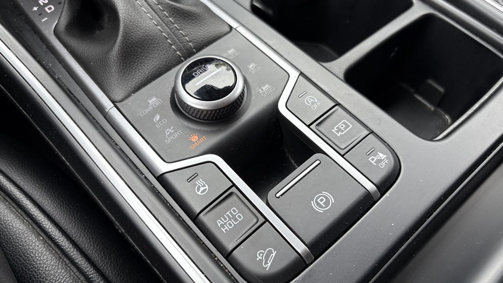 2023 Kia Sorento - Image 26