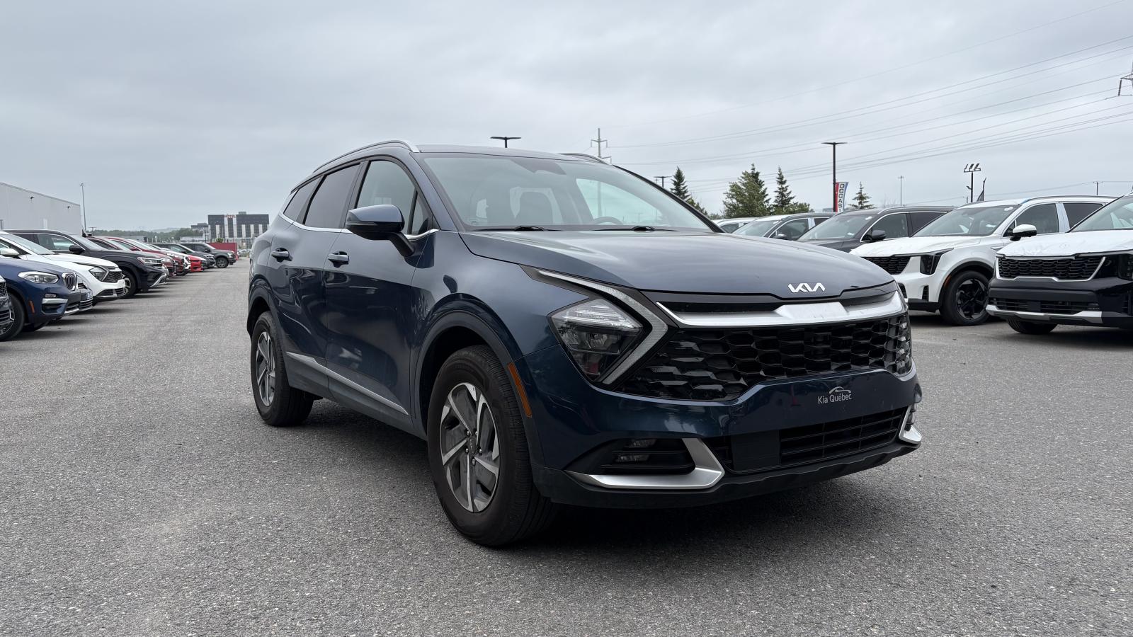 2023 Kia Sportage - Image 4