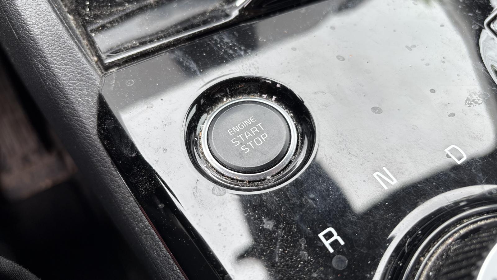 2023 Kia Sportage - Image 26