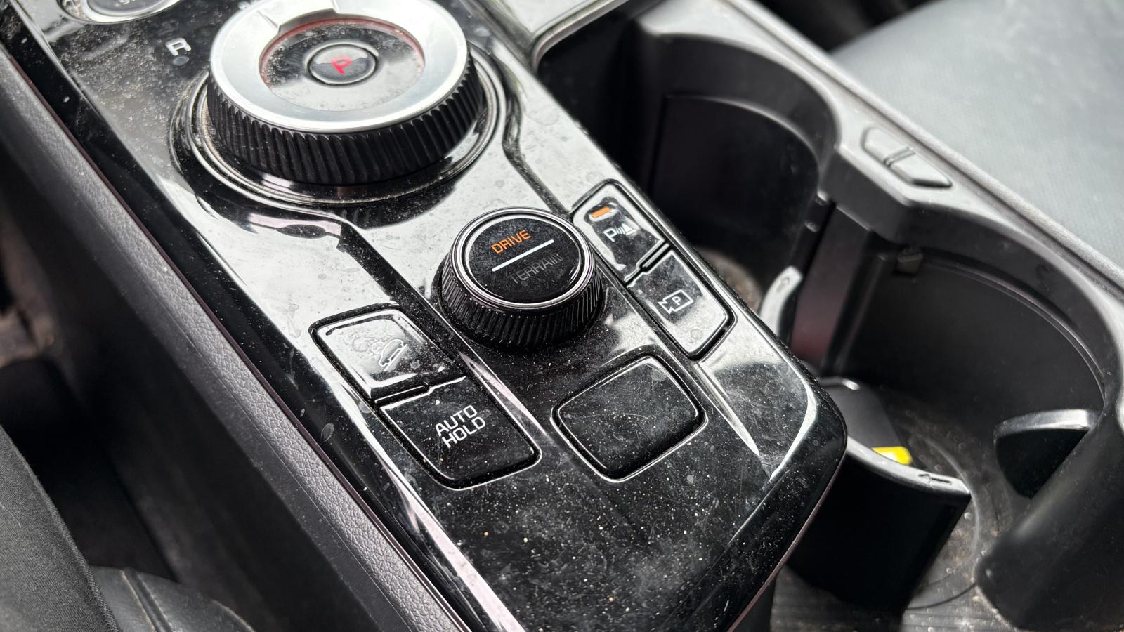 2023 Kia Sportage - Image 28