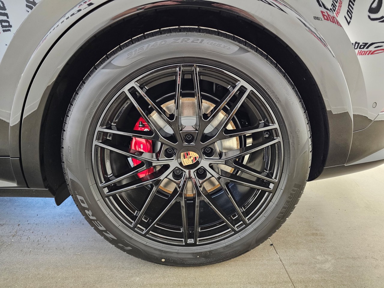 2026 Porsche Cayenne - Image 16