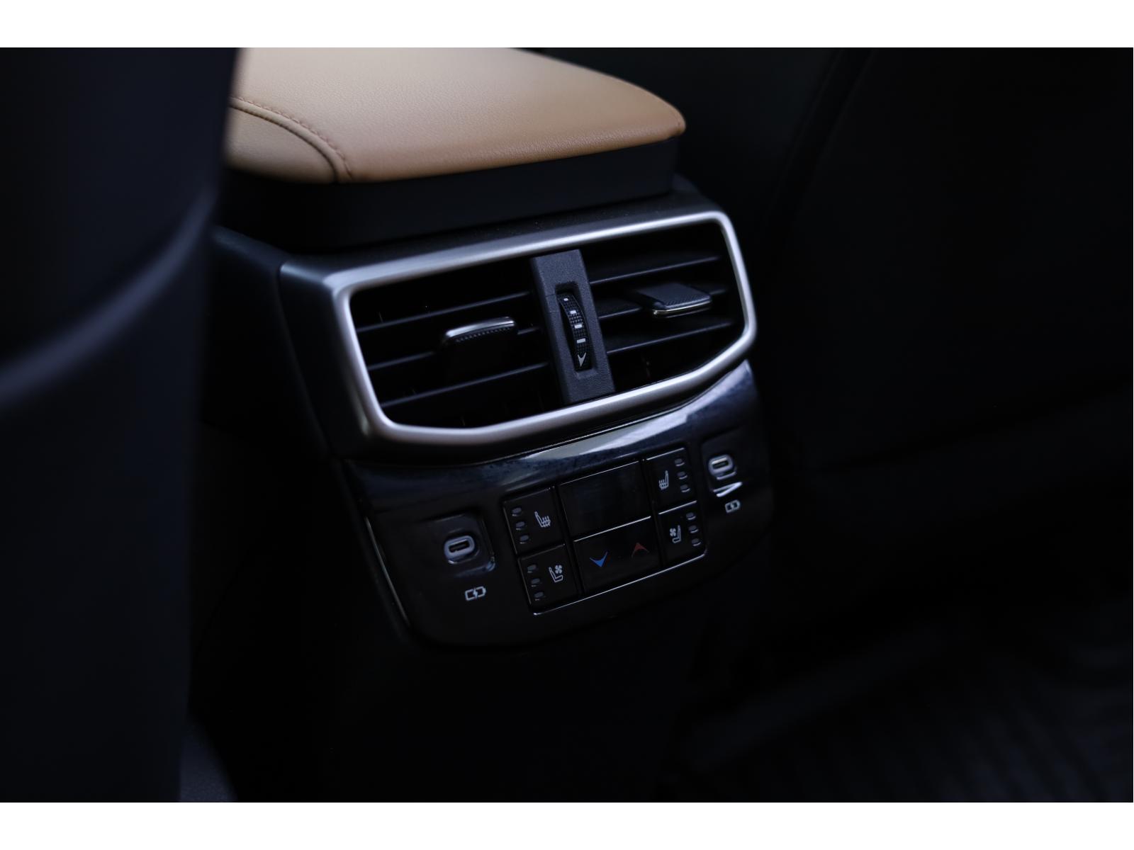 2024 Lexus RX - Image 14