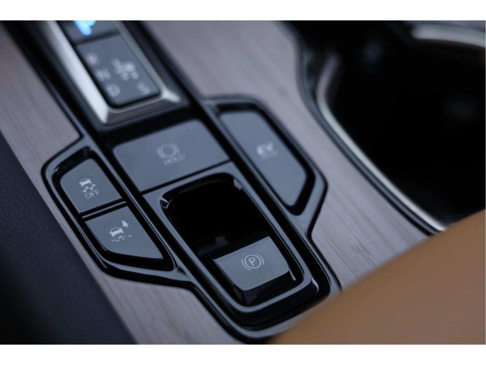 2024 Lexus RX - Image 25