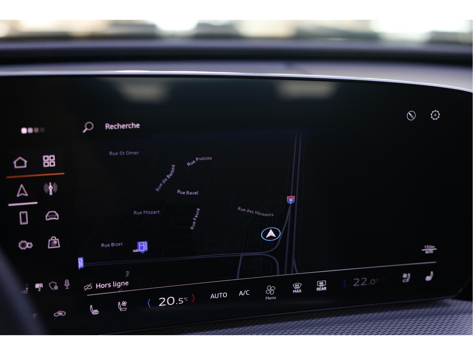 2025 Audi Q5 - Image 25