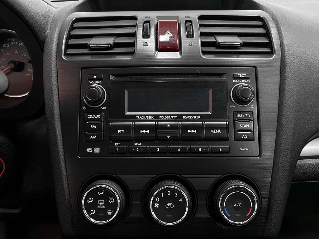 2015 Subaru Forester - Image 14