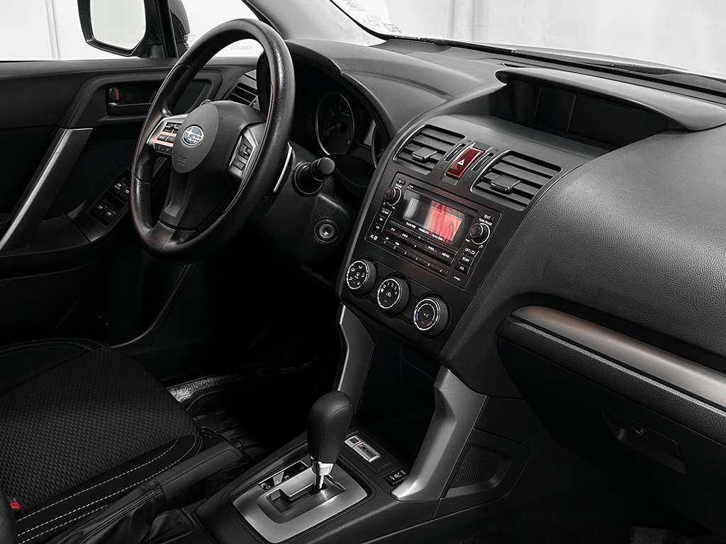 2015 Subaru Forester - Image 19