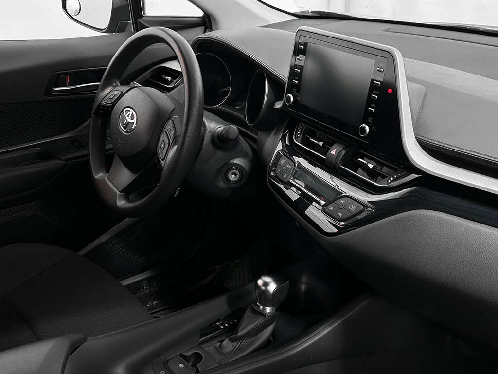 2021 Toyota C-HR - Image 19