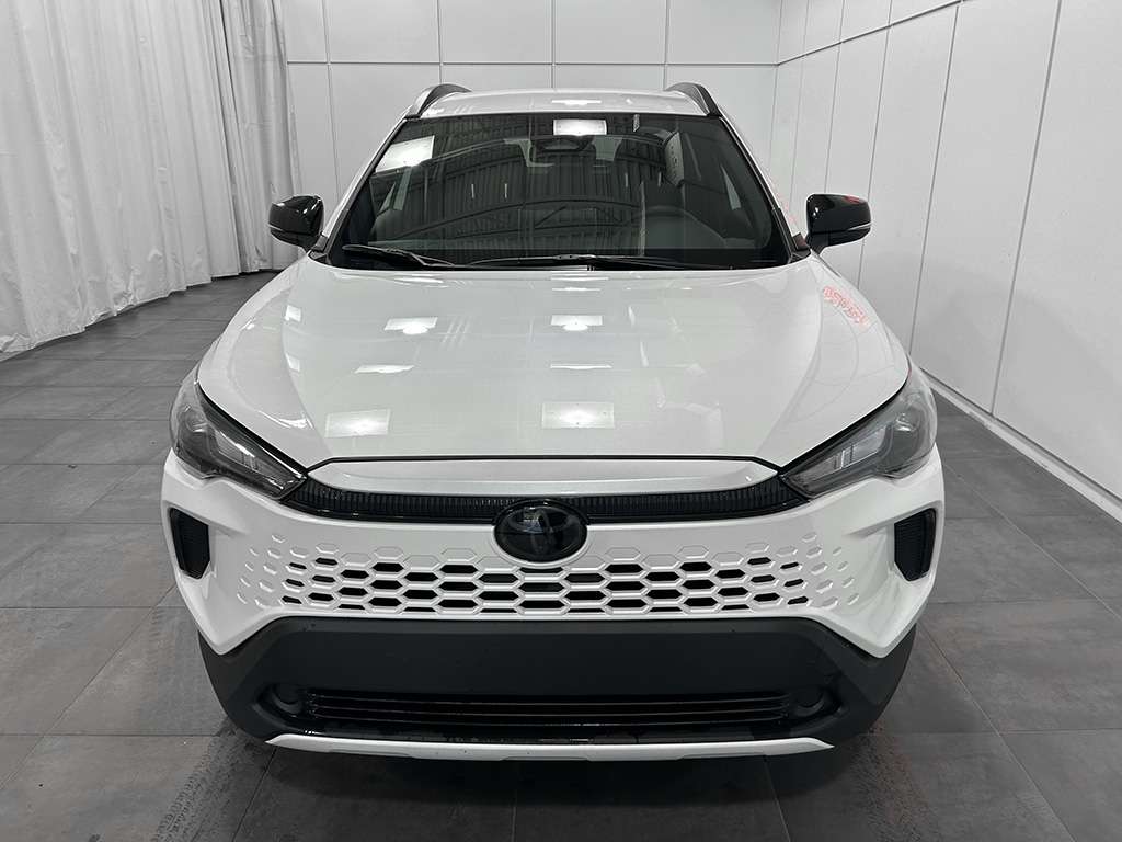2026 Toyota Corolla Cross - Image 2