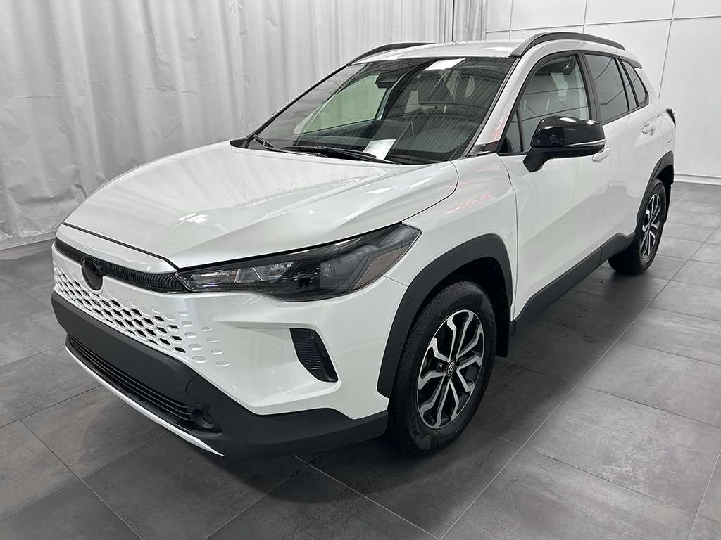 2026 Toyota Corolla Cross - Image 3