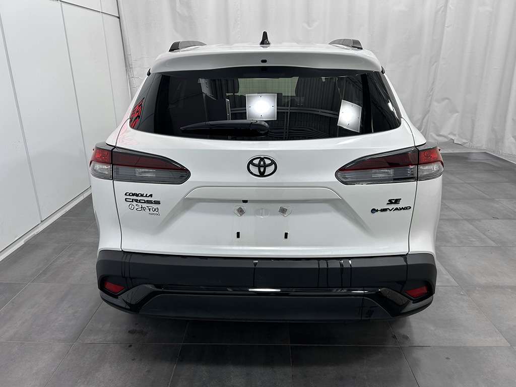 2026 Toyota Corolla Cross - Image 5