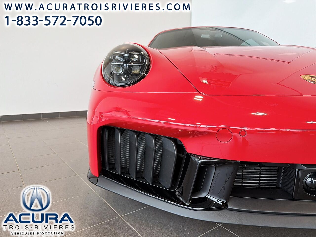 2026 Porsche 911 TARGA 4 GTS T-HYBRID - Image 7