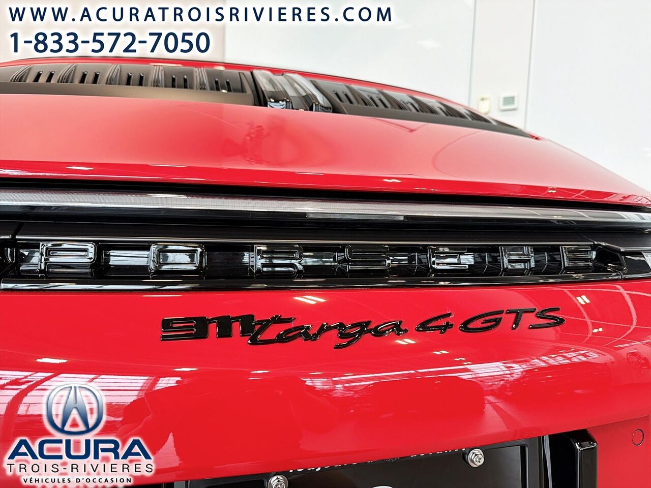 2026 Porsche 911 TARGA 4 GTS T-HYBRID - Image 18