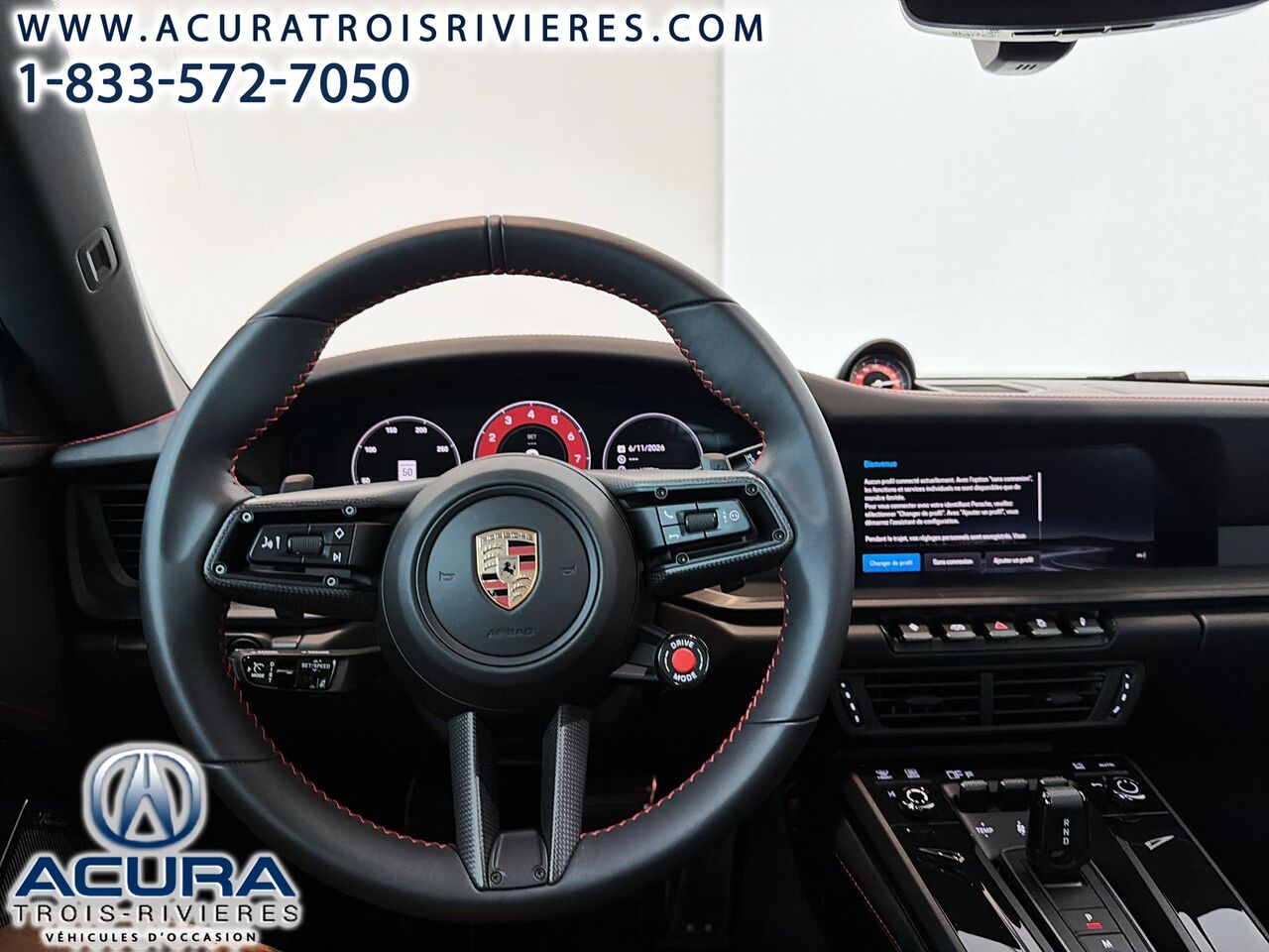 2026 Porsche 911 TARGA 4 GTS T-HYBRID - Image 35