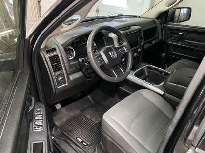 2022 Ram 1500 Classic - Image 13