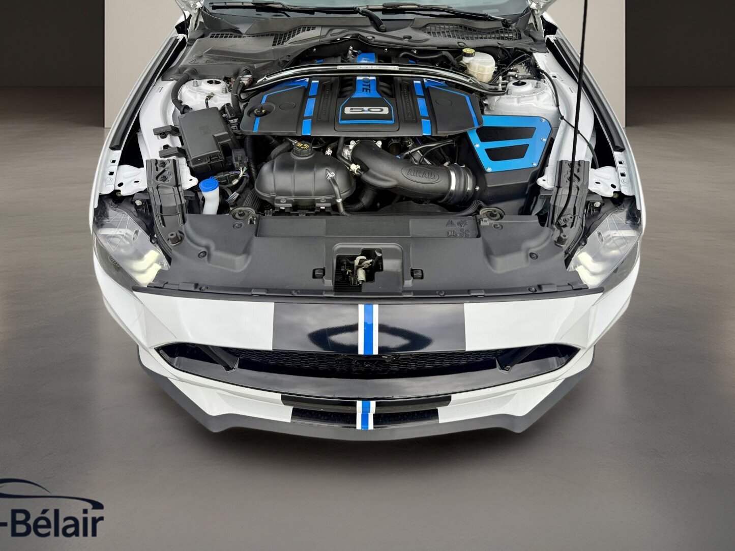 2022 Ford Mustang - Image 4