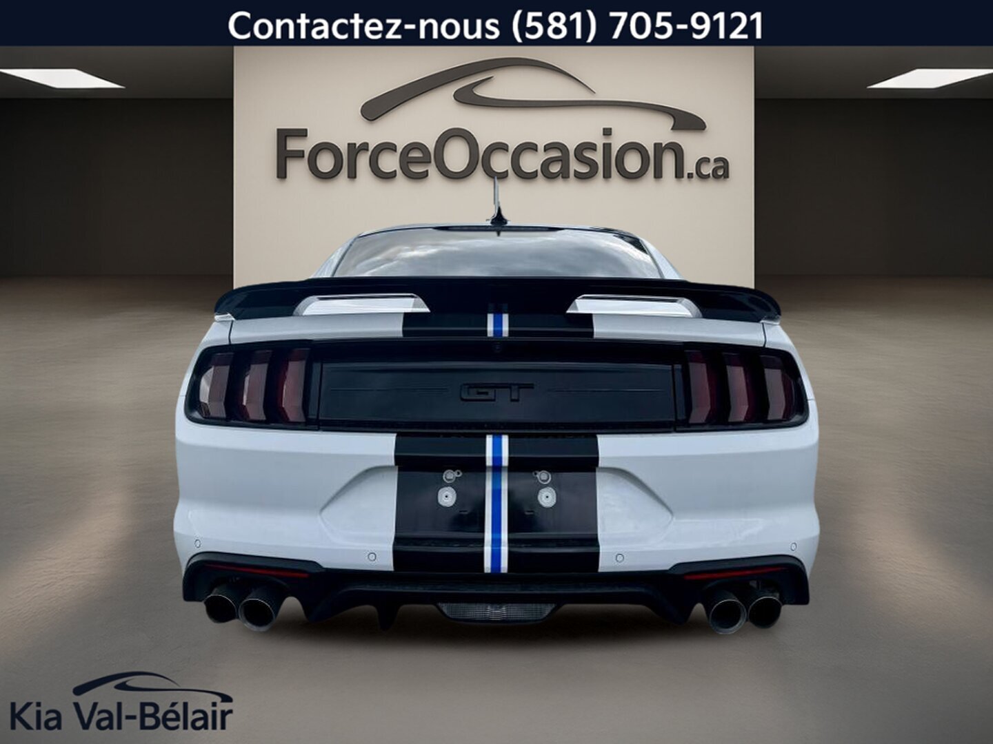 2022 Ford Mustang - Image 12