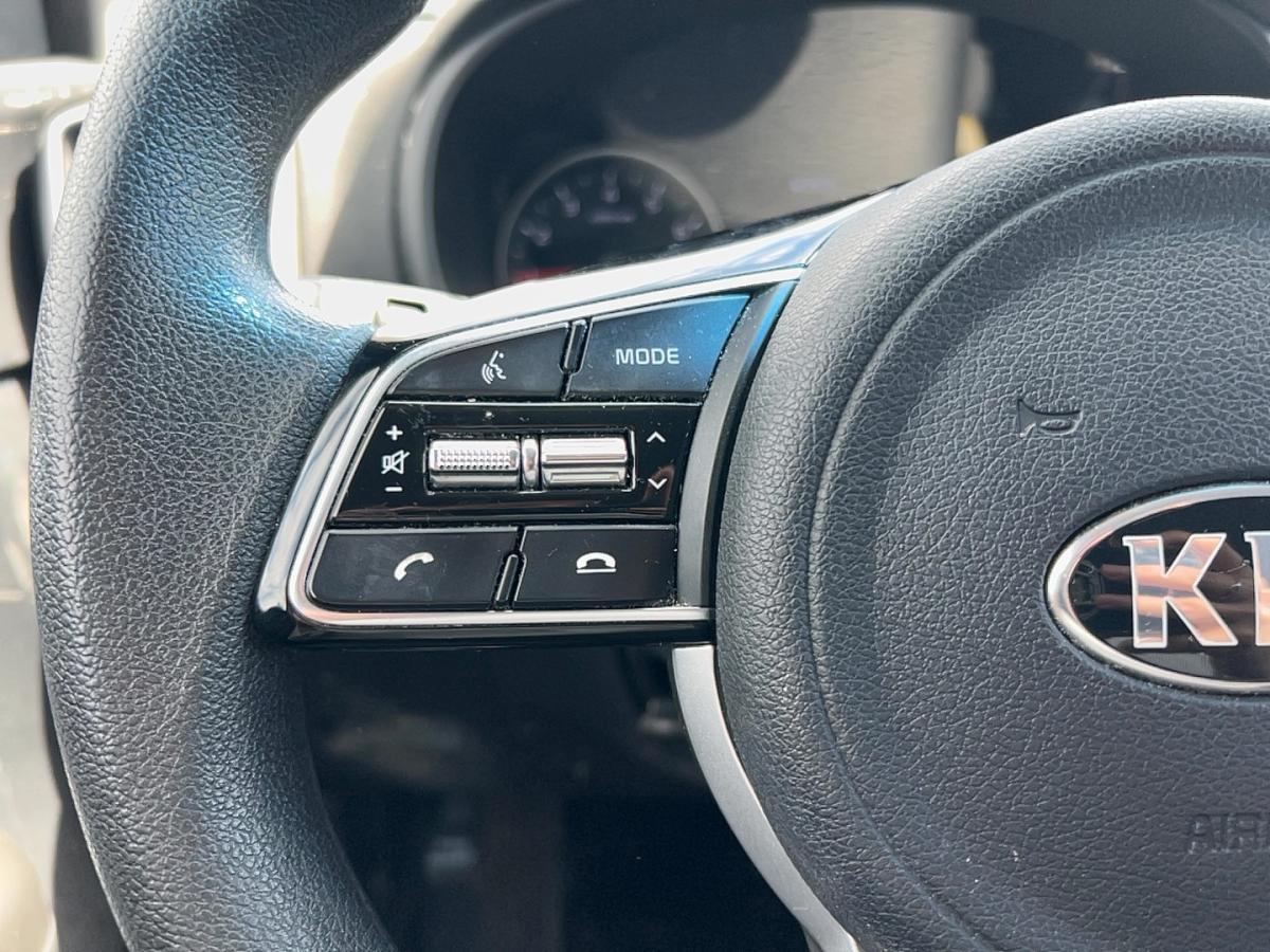 2022 Kia Sportage - Image 9