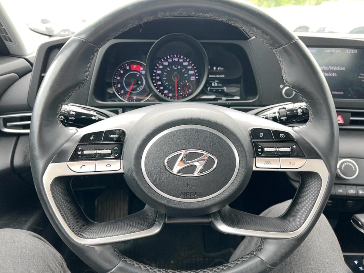 2023 Hyundai Elantra - Image 7