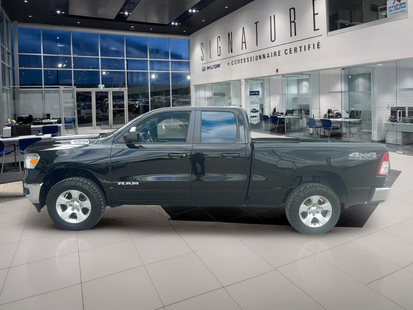 2021 RAM 1500 - Image 4