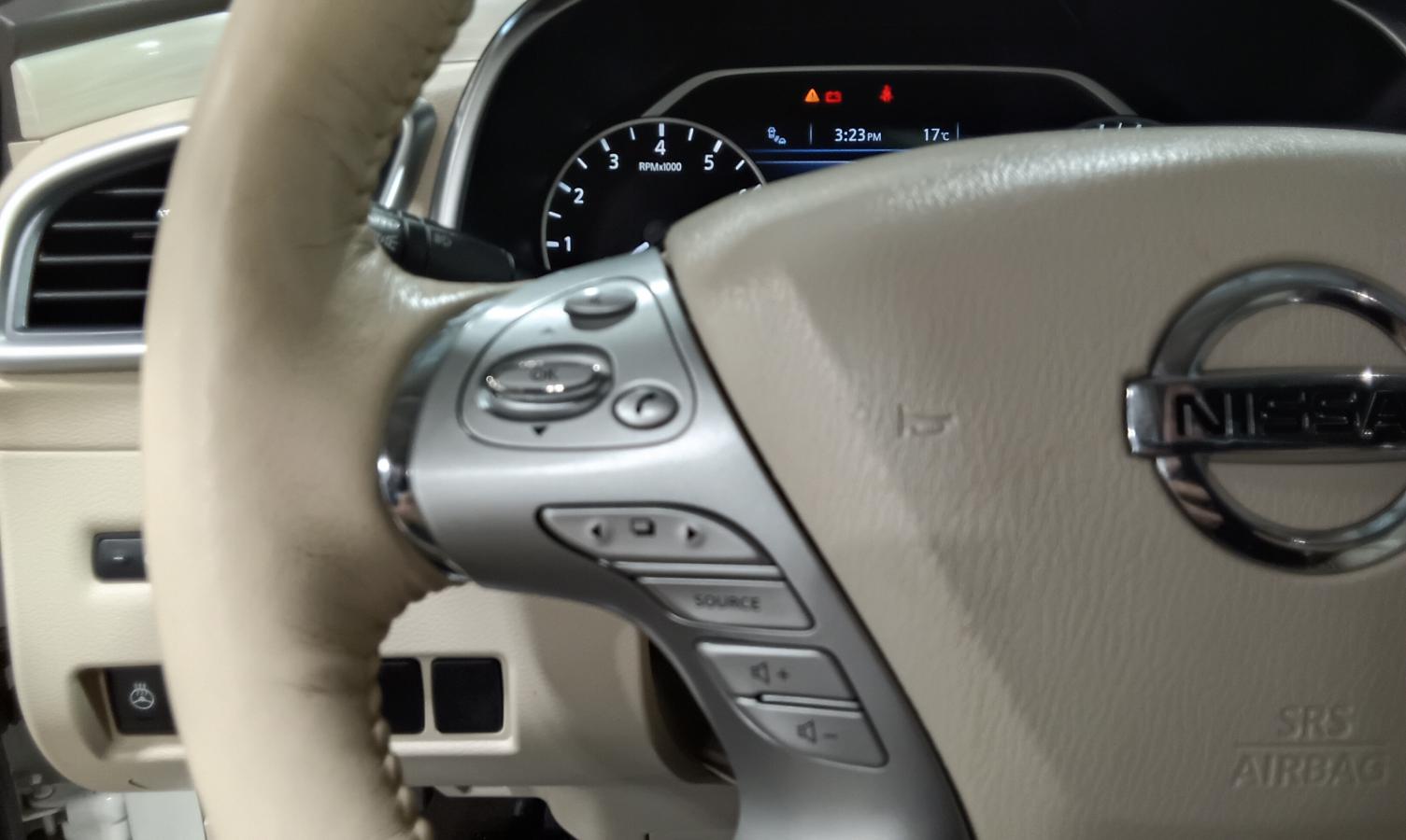 2018 Nissan Murano - Image 3