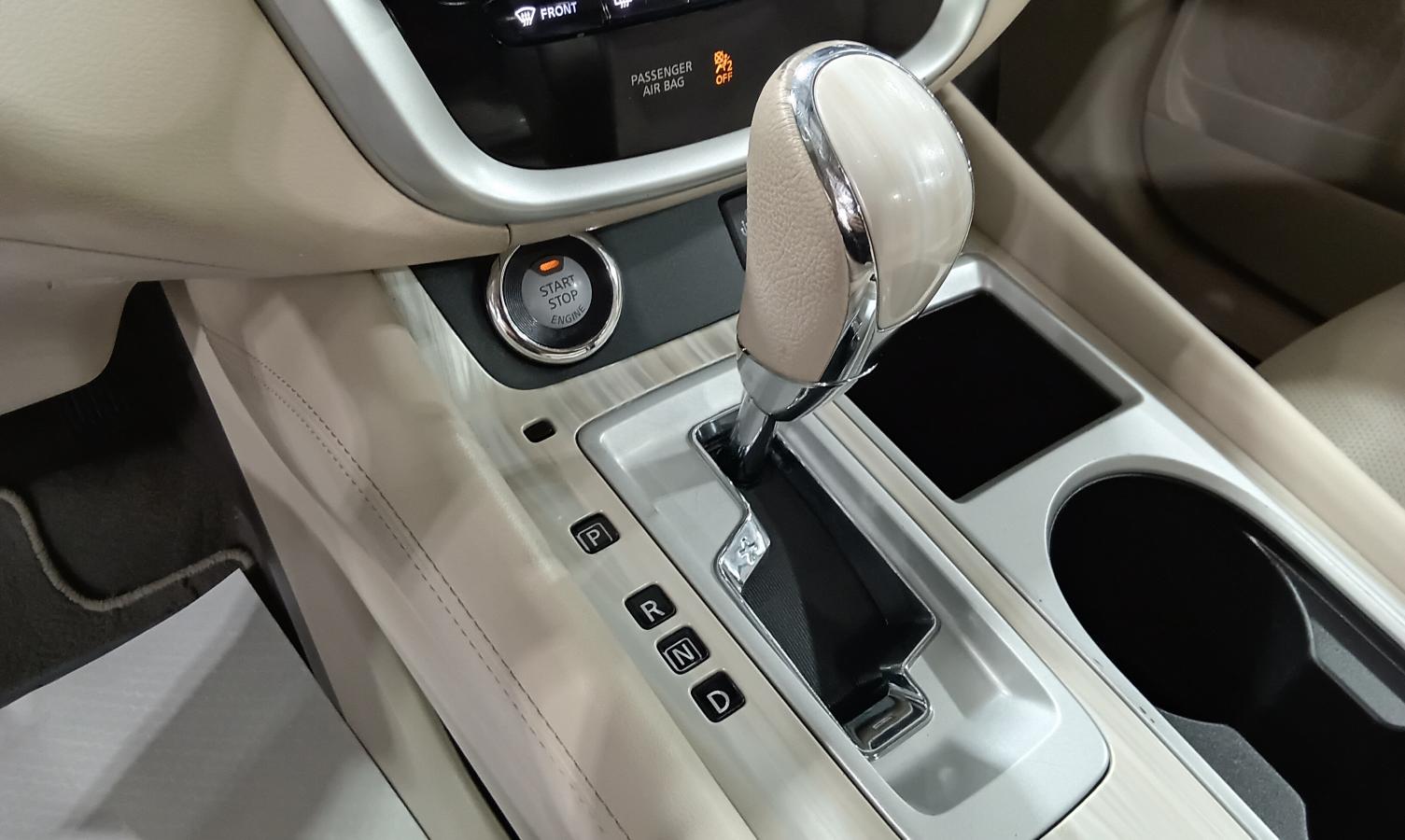 2018 Nissan Murano - Image 13