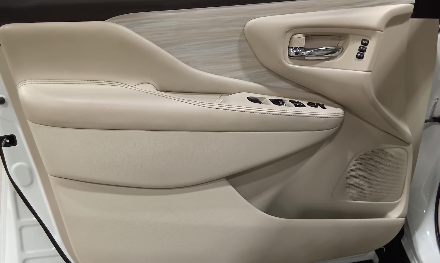 2018 Nissan Murano - Image 14
