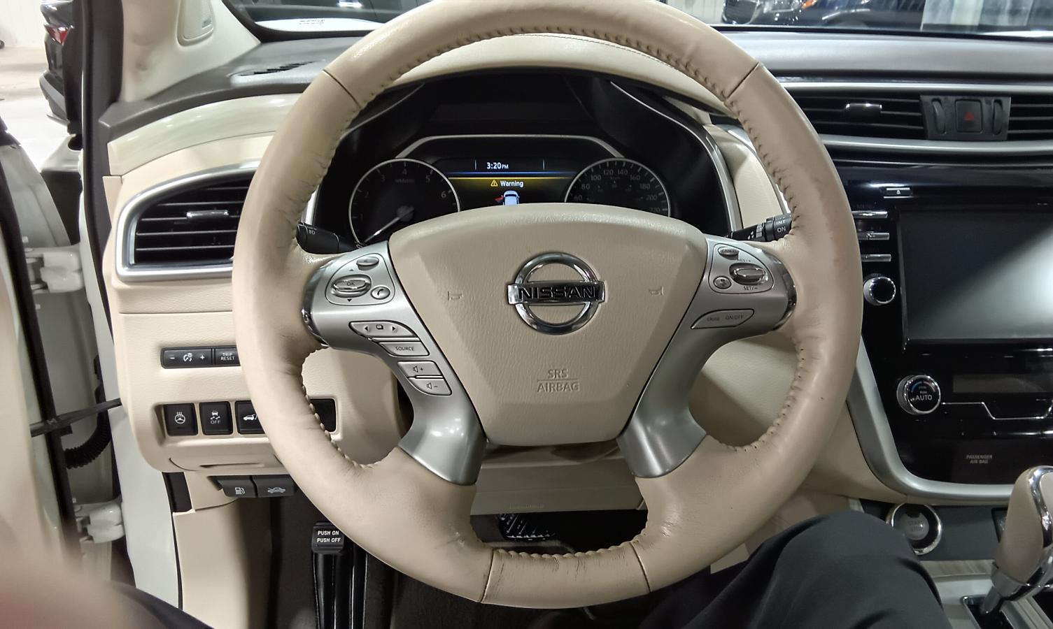 2018 Nissan Murano - Image 17