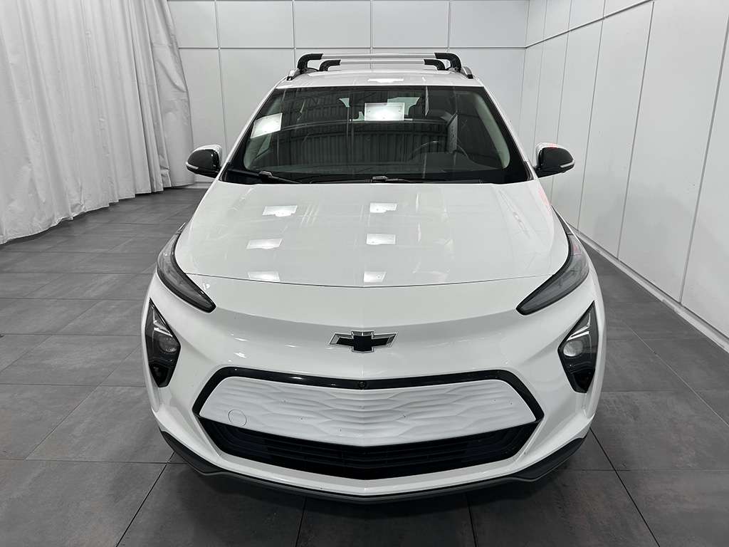 2022 Chevrolet Bolt EUV - Image 2