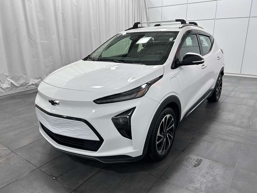 2022 Chevrolet Bolt EUV - Image 3