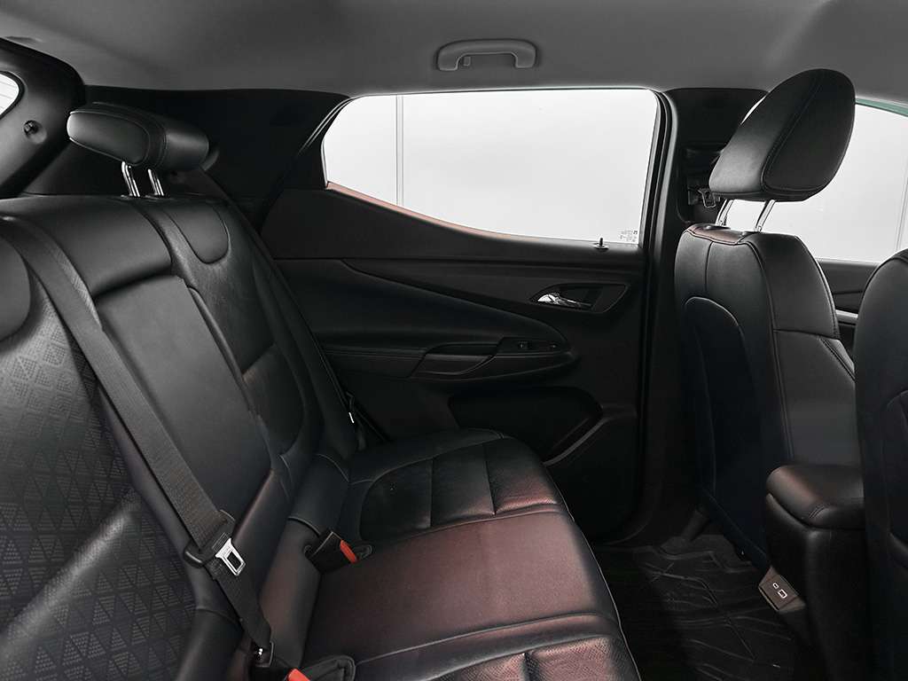 2022 Chevrolet Bolt EUV - Image 19