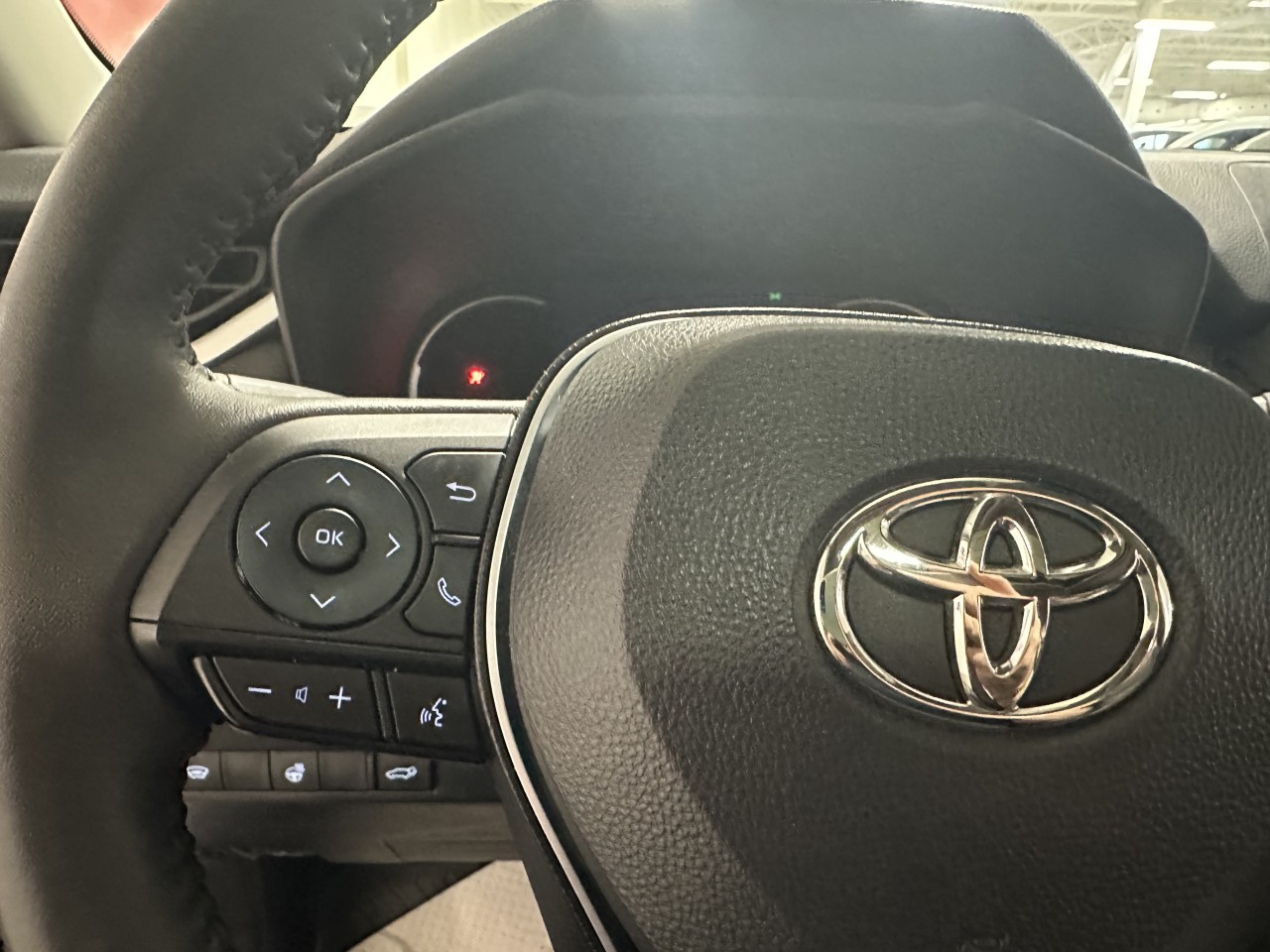 2023 Toyota RAV4 - Image 14