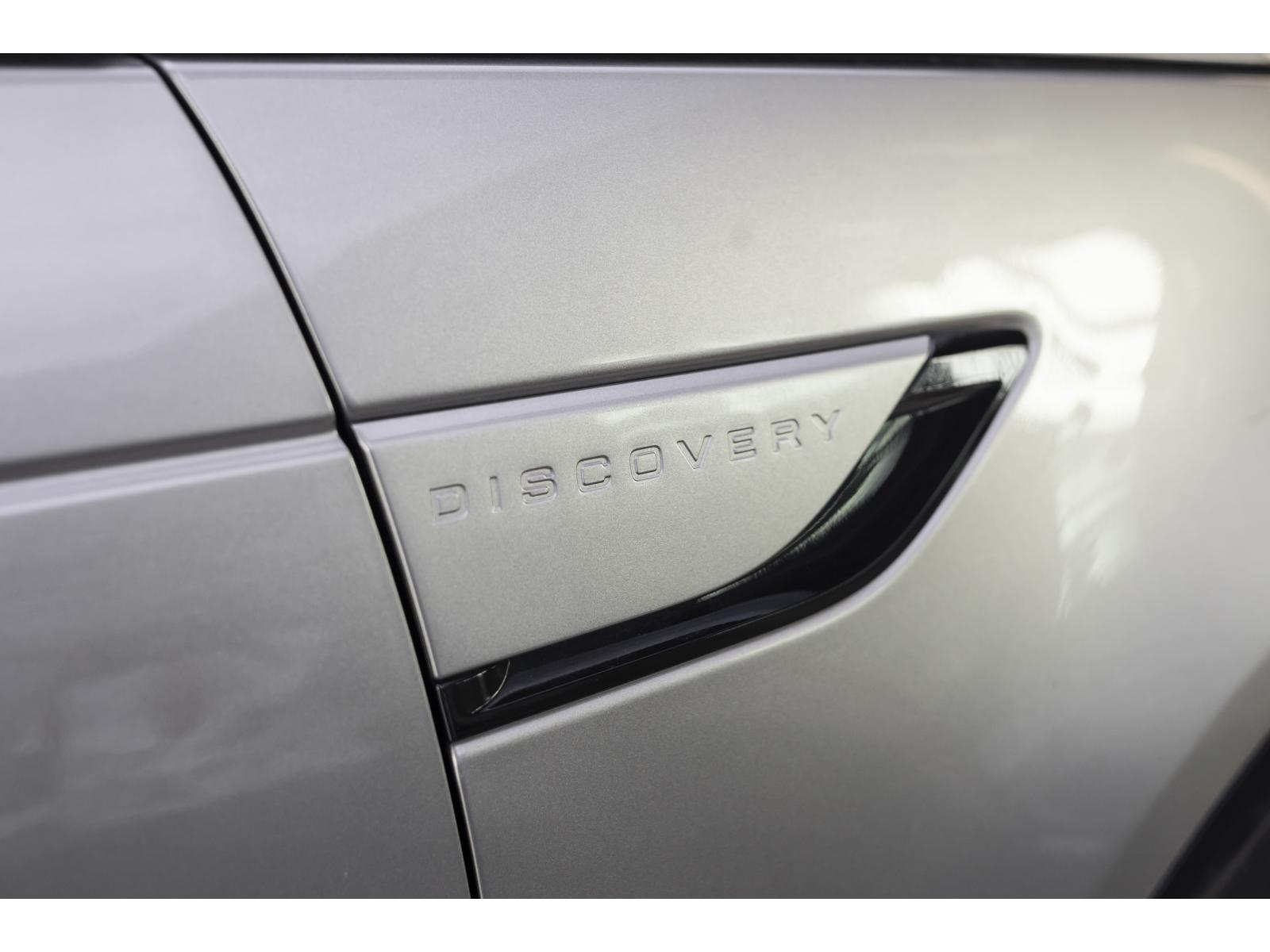 2023 Land Rover Rover - Image 8