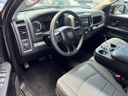 2022 Ram 1500 Classic - Image 4