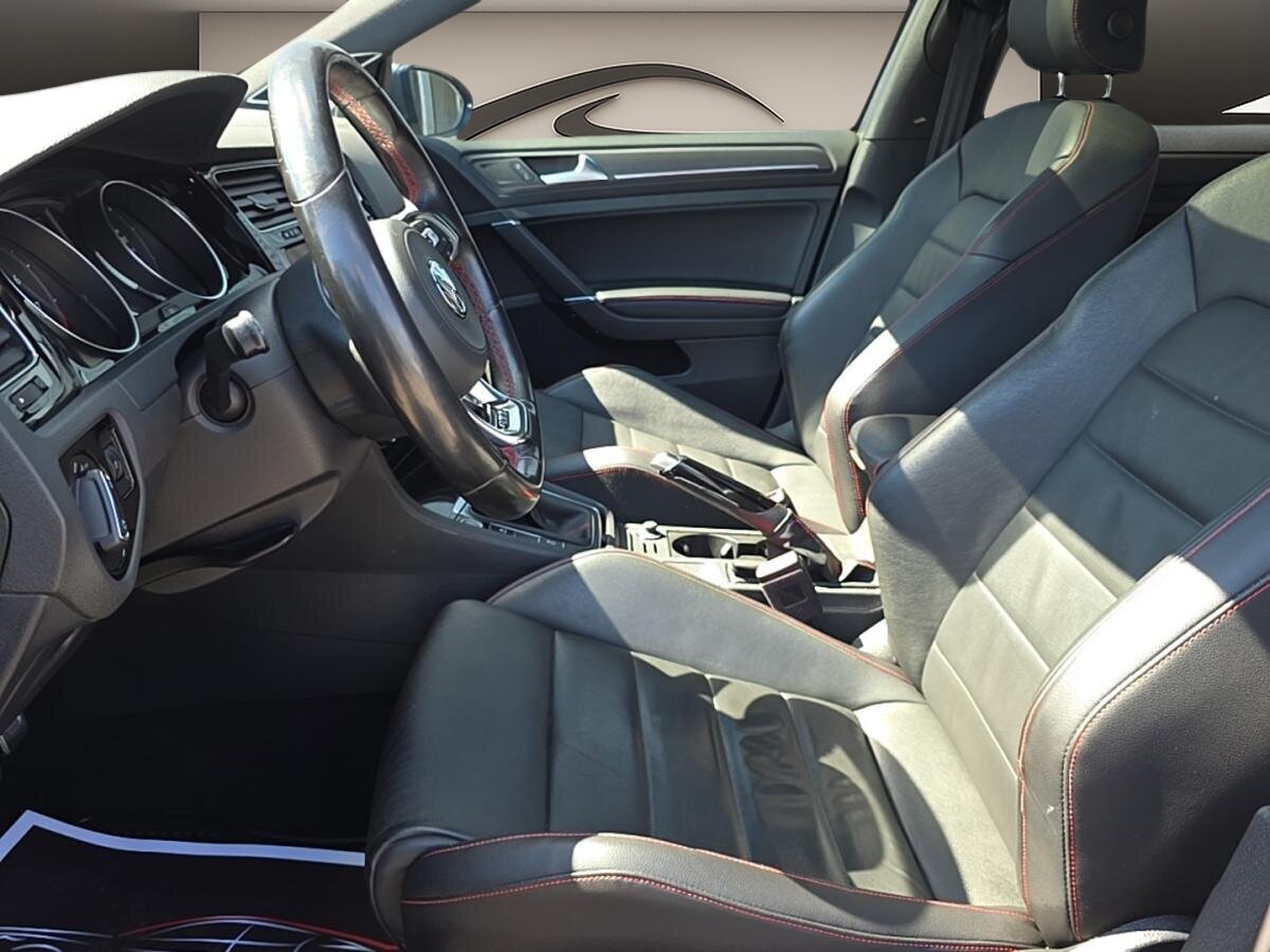 2018 Volkswagen Golf GTI - Image 5