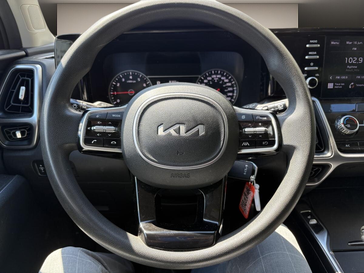 2022 Kia Sorento - Image 5