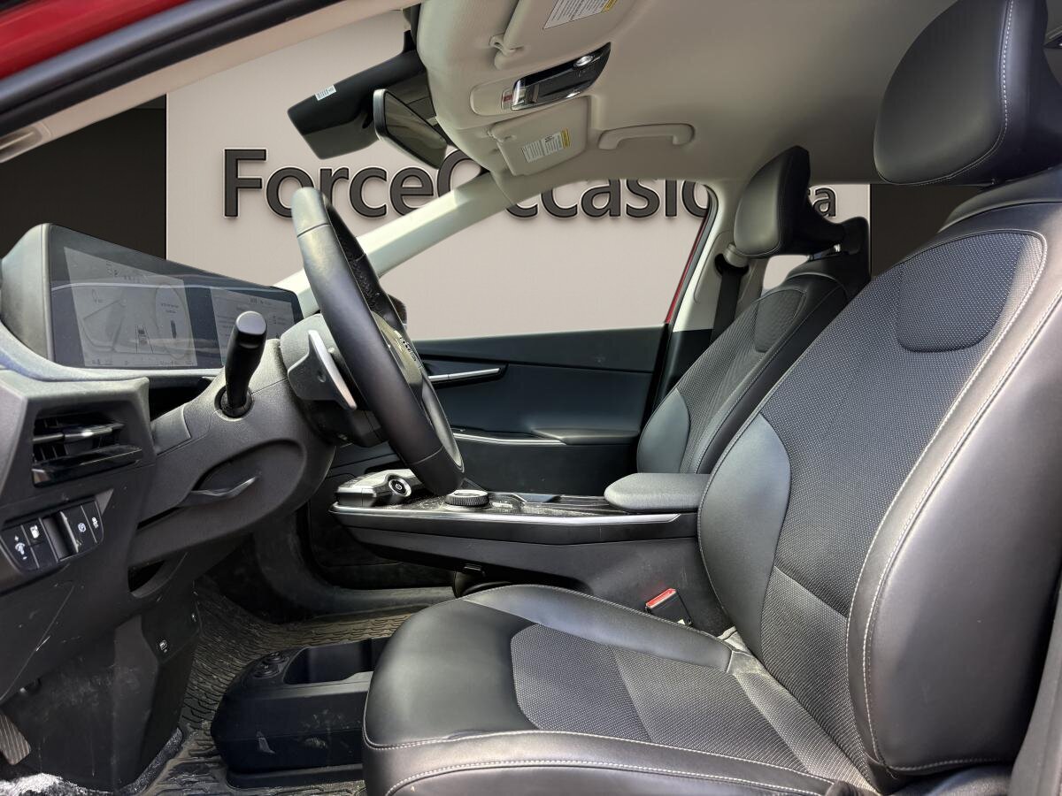 2024 Kia EV6 - Image 6
