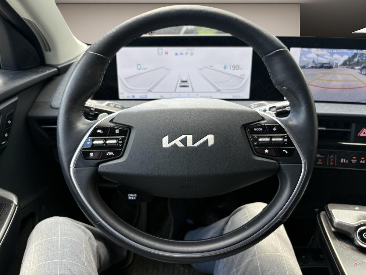 2024 Kia EV6 - Image 15