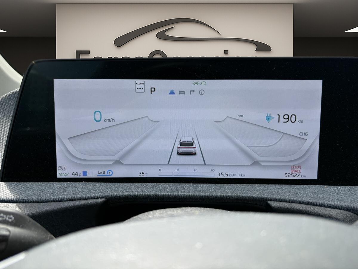 2024 Kia EV6 - Image 16