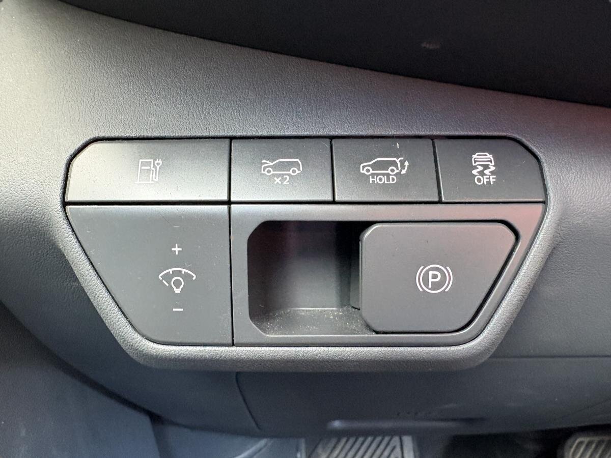 2024 Kia EV9 - Image 24