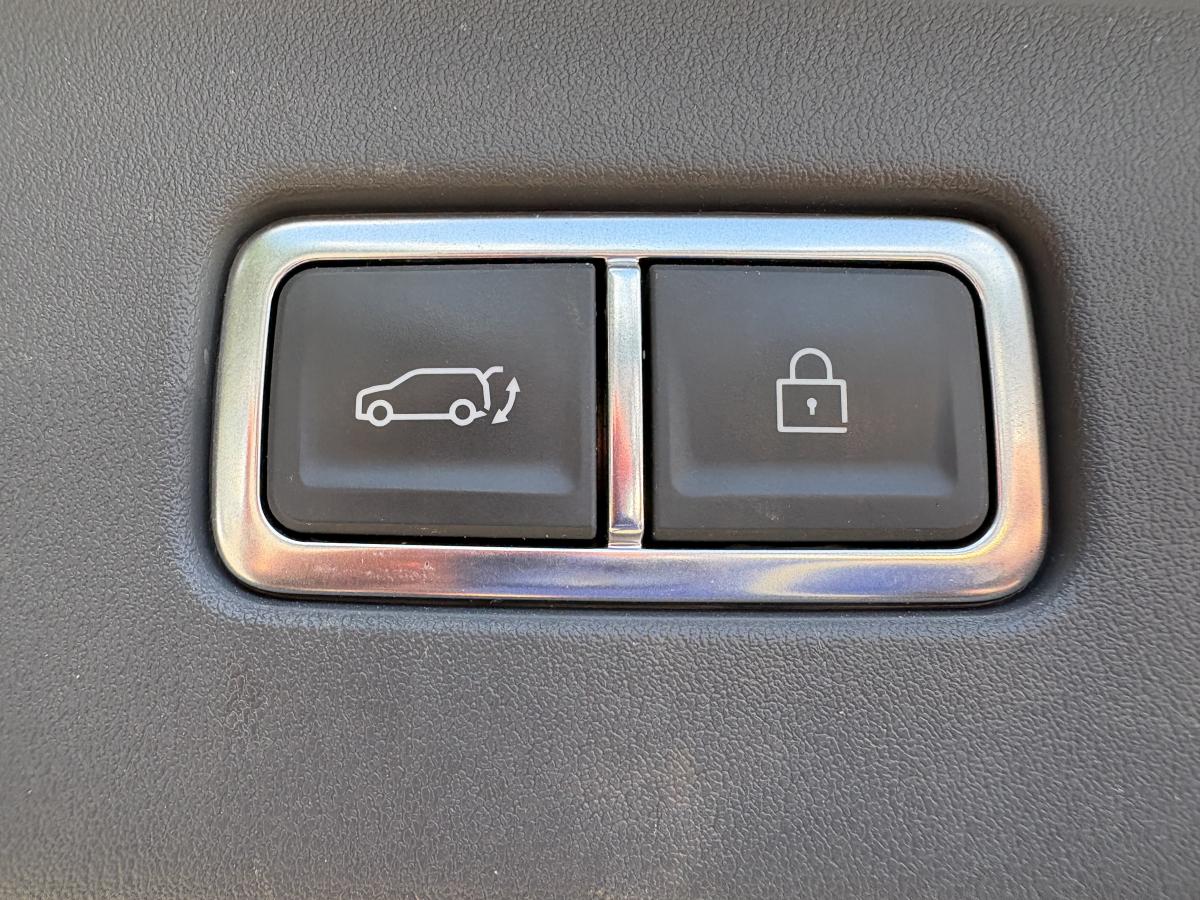 2024 Kia EV9 - Image 25