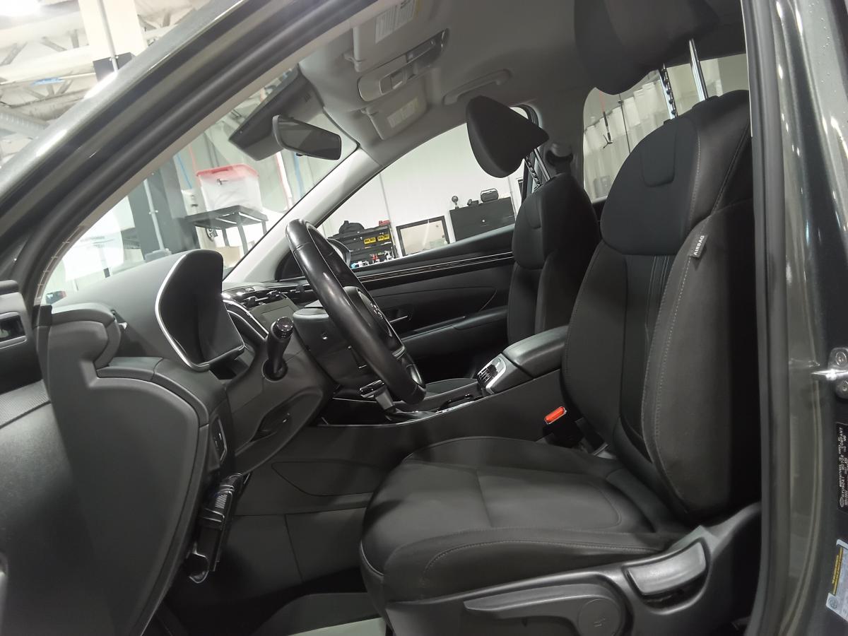 2023 Hyundai Tucson - Image 13