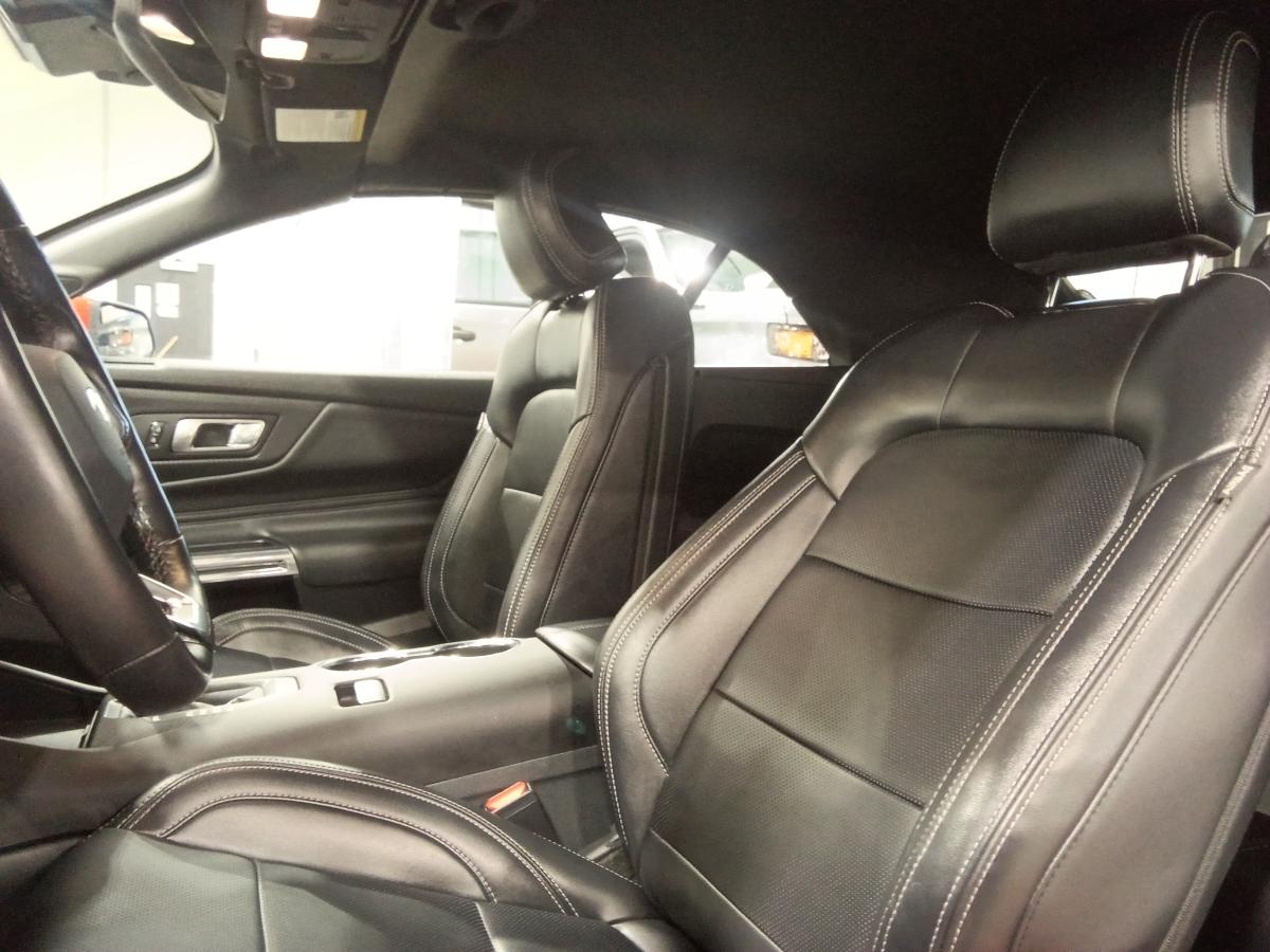 2025 Ford Mustang - Image 22