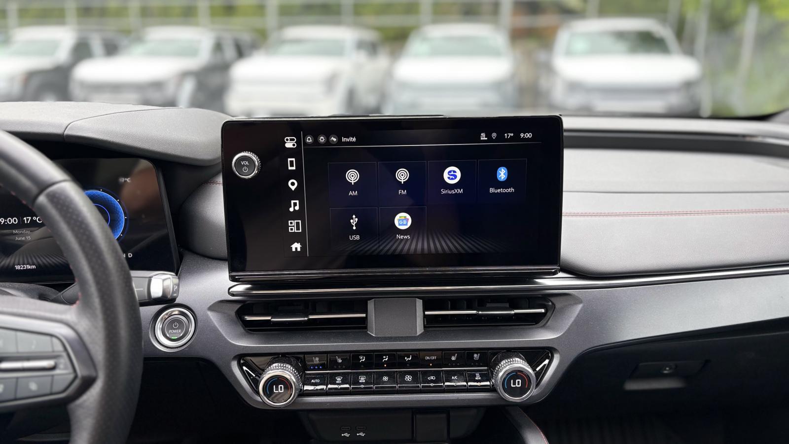 2024 Acura ZDX - Image 25