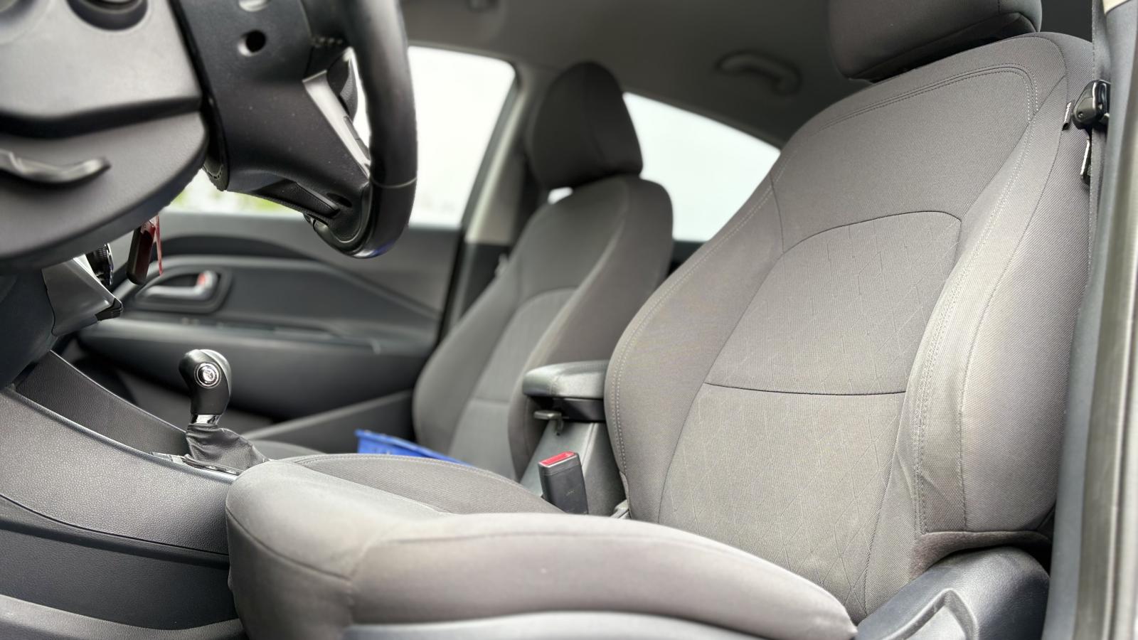 2016 Kia Rio - Image 11