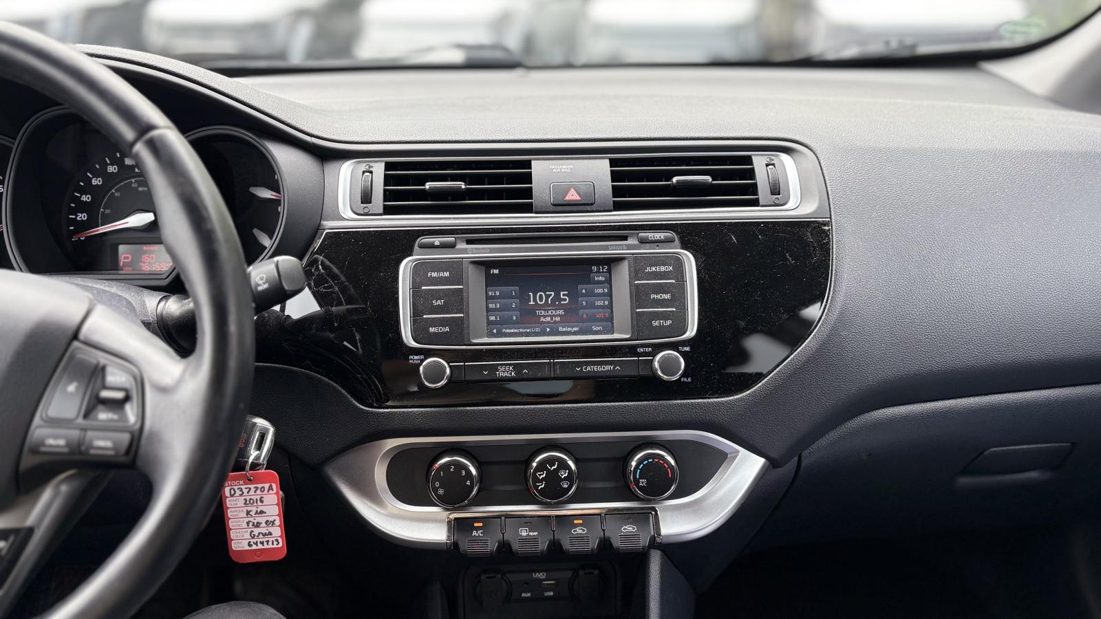 2016 Kia Rio - Image 19
