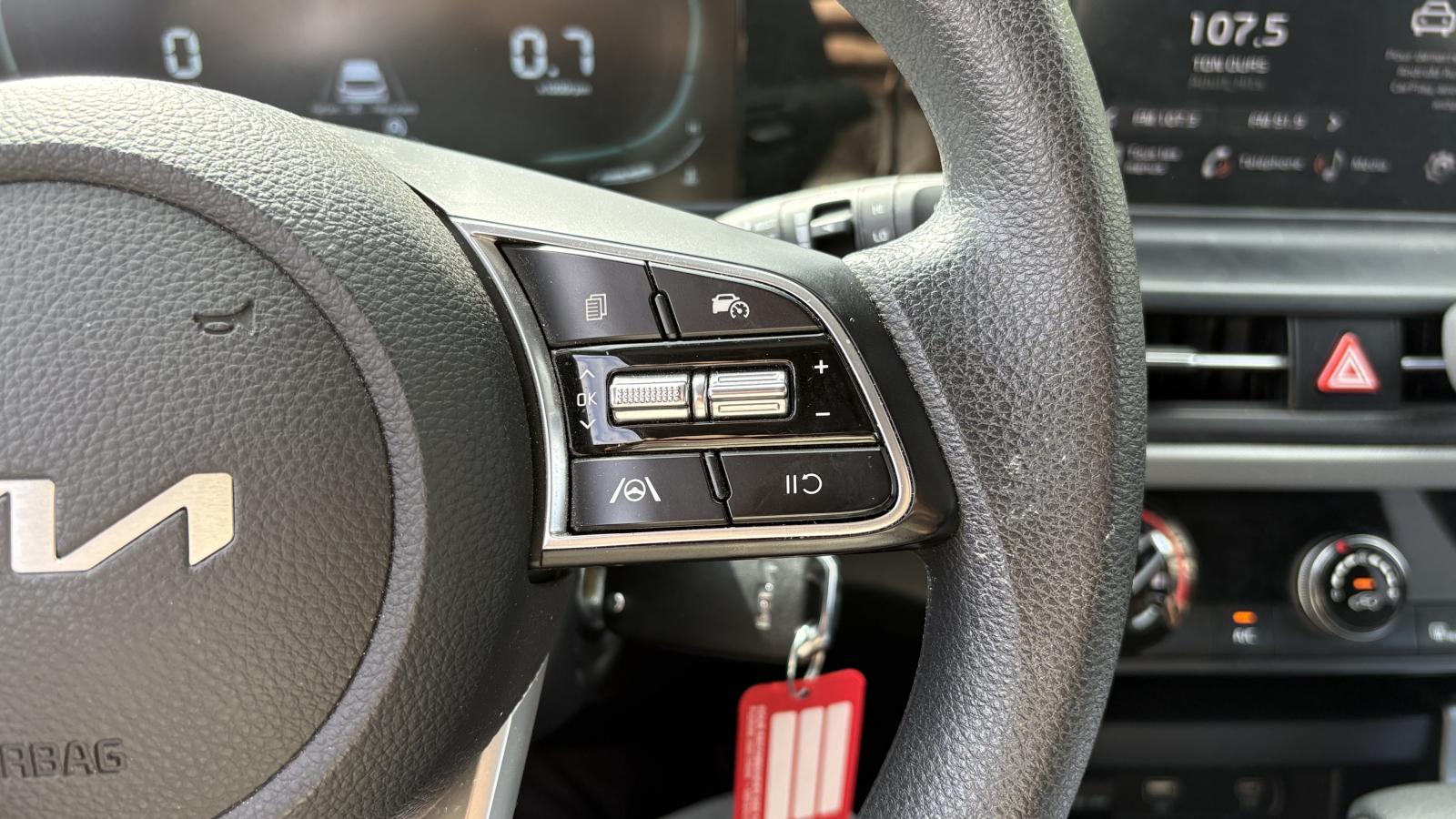 2024 Kia Seltos - Image 16